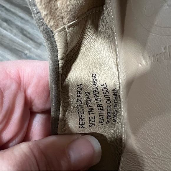 April Parker Ballet shoes - Picture 5 of 6